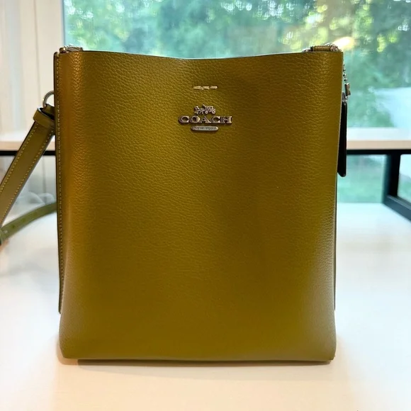 COACH Mollie Bucket Bag 22✨RARE COLORWAY! Everglade (green) and Orchid (pink) - Picture 2 of 11